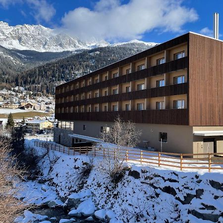 Jufa Hotel Savognin Dış mekan fotoğraf